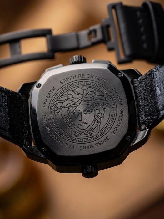 Часы Versace Chronograph