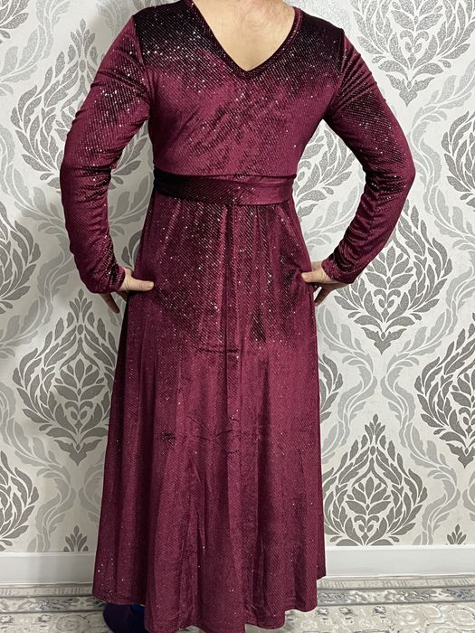 Платье вечернее