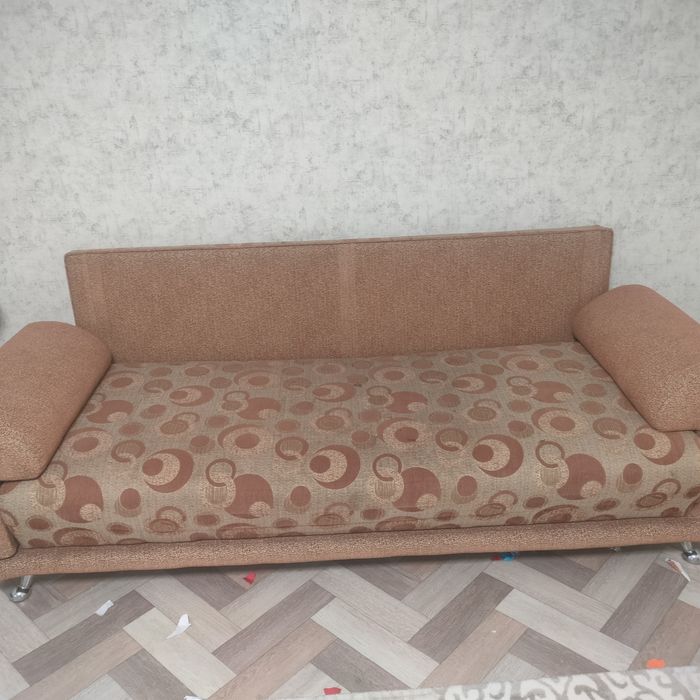 Продам диван б/у