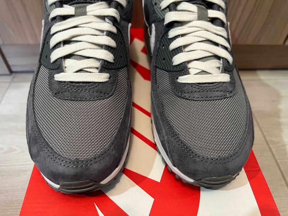nike AIR MAX 90 PREMIUM мъжки маратонки номер 40,5