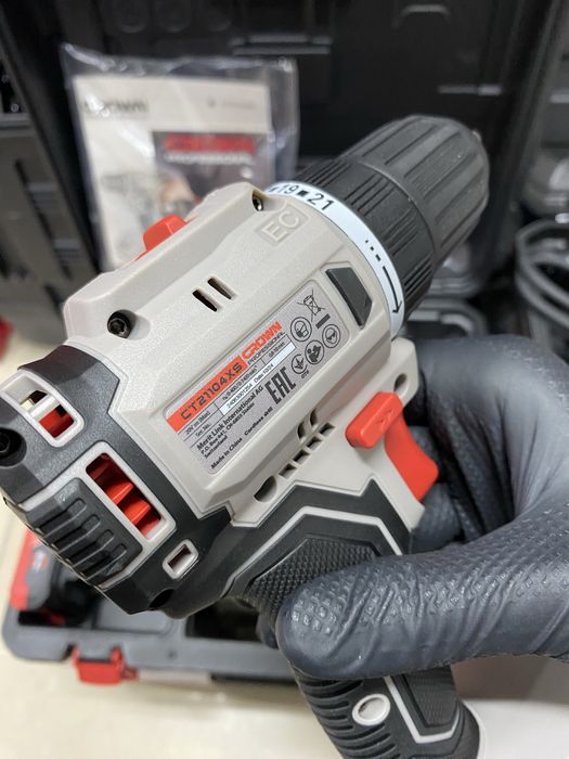 Шуруповерт КРАУН, CROWN, безщеточный