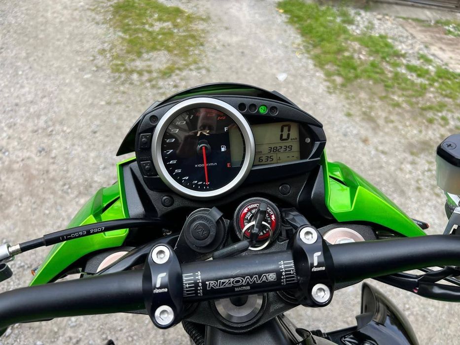 Kawasaki Z750 R 2011