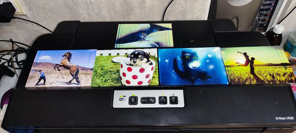 Продам цветной принтер Epson artisan 1430