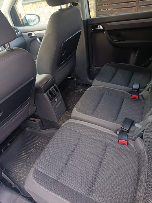 Vand vw touran 2012
