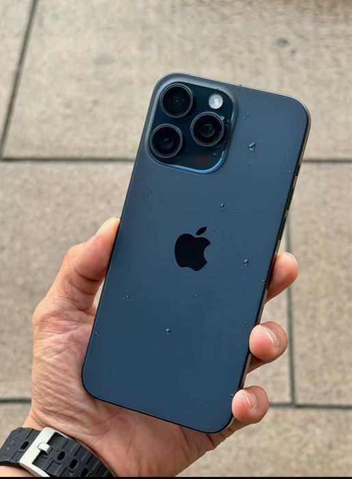 iPhone 15про макс