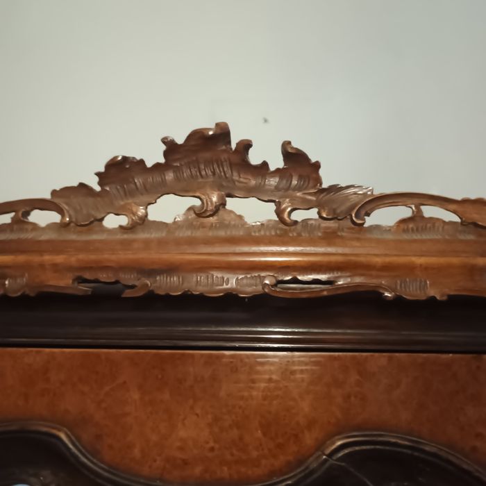 Dulap rustic în stare perfectă