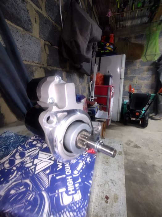 Продам стартер Volkswagen golf 3