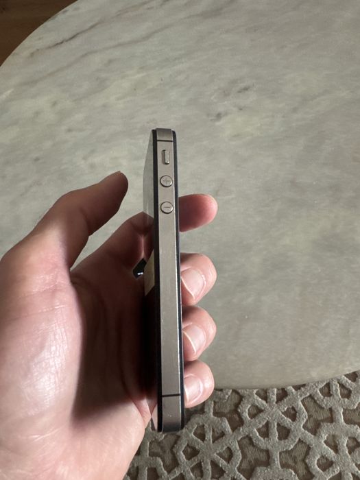 Iphone 4s, 6s, 7s, - заключени за части