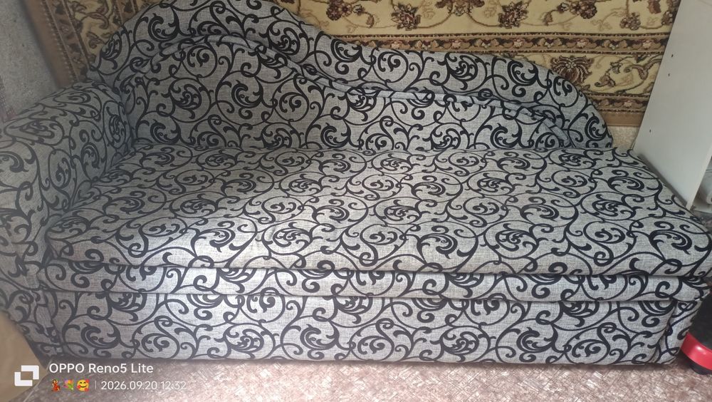 Продам диван б/у