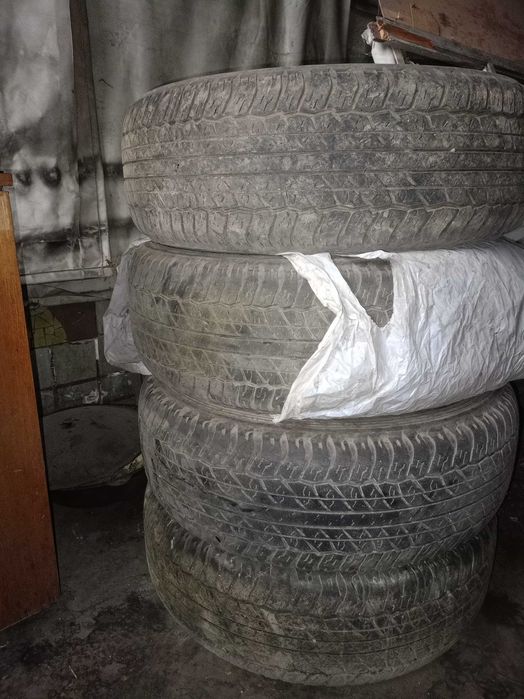 Продам покрышки 275/65 Р17