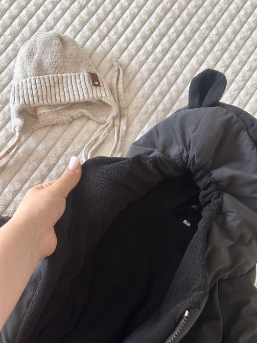 Продам детский демисезонный комбинезон