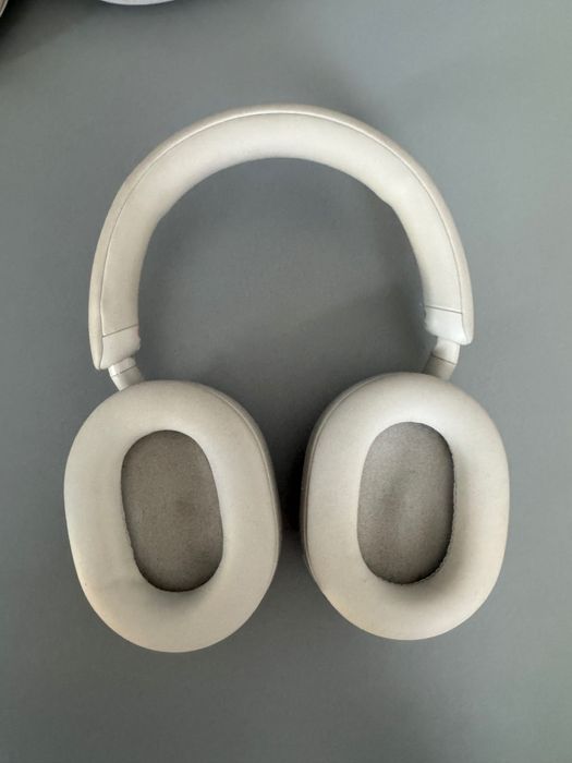 Sony WH-1000XM5 слушалки