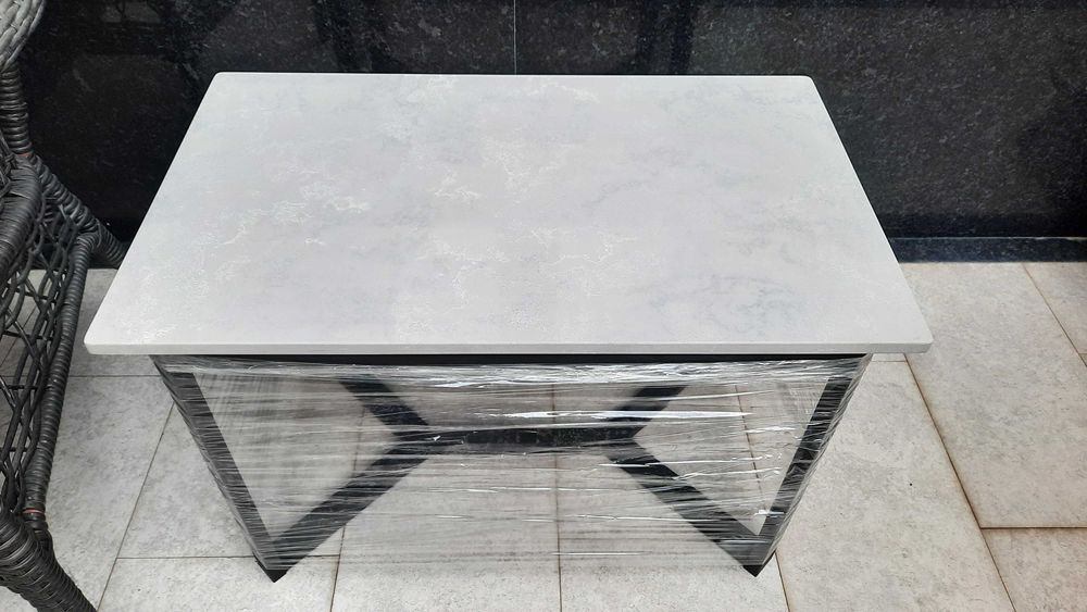 Столешницы,  столы из кварца. Камень. искусственный камень