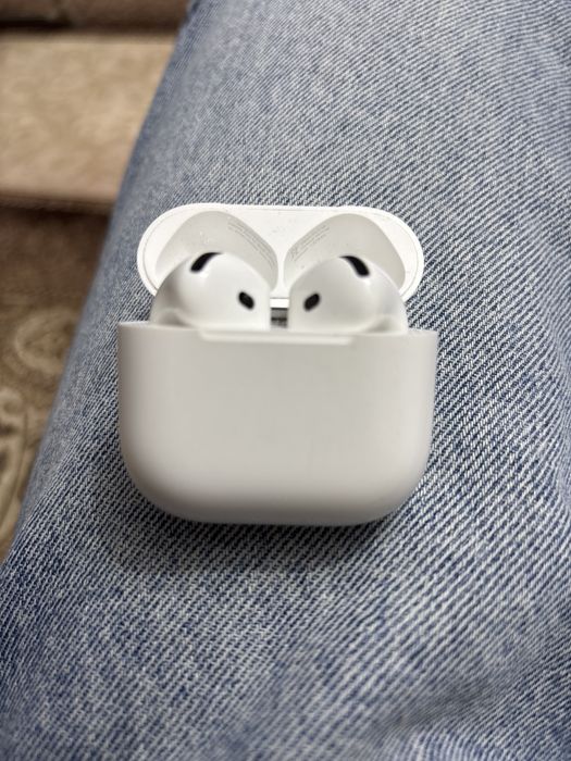 Продам наушники Air pods 4 nca