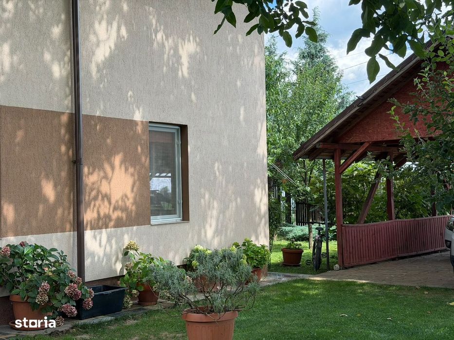 Casa langa Campina, teren 1000mp+garsoniera separata, PROPRIETAR