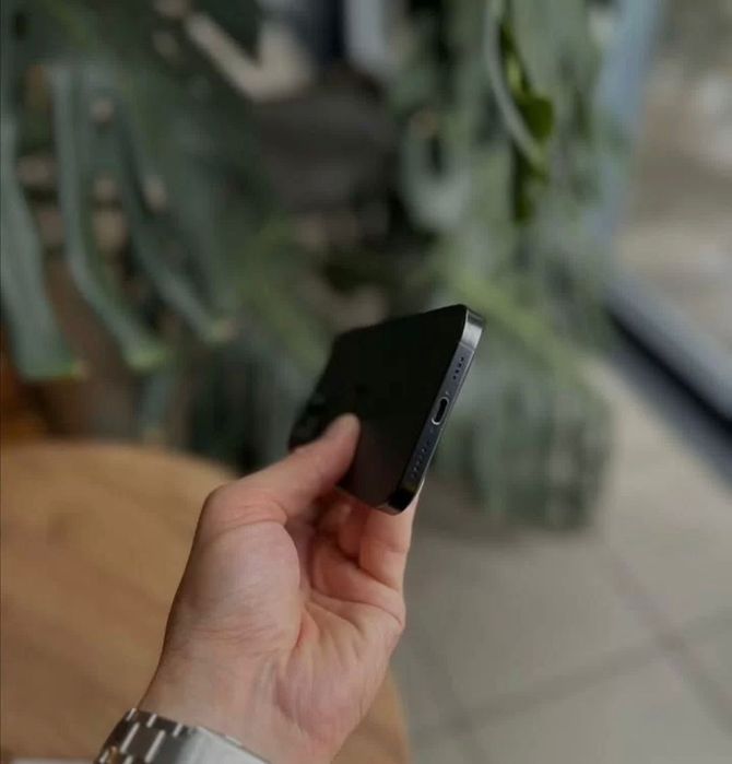 Айфон 16 Pro на 128