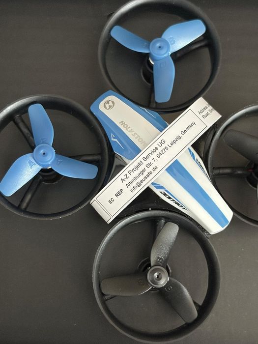 Mini drone Holy Stone HS210 pentru copii cu 3 baterii și 3D flip – RC quadcopter