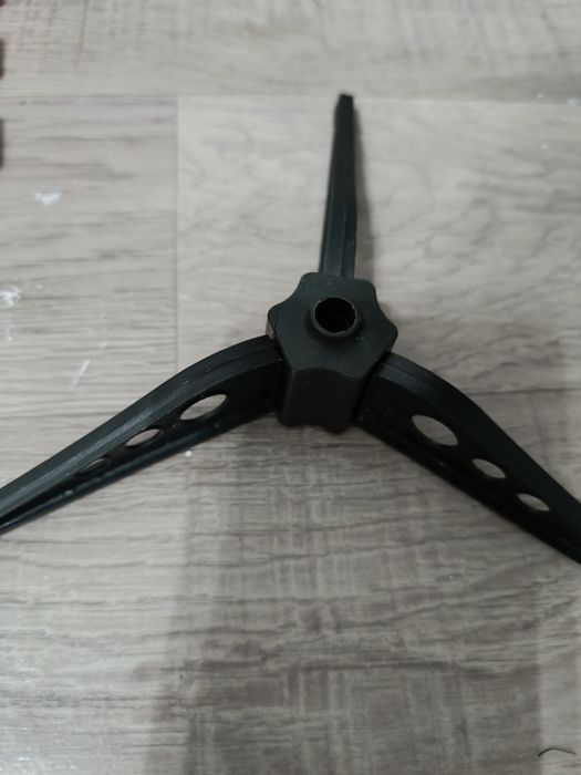 Подставка под елку