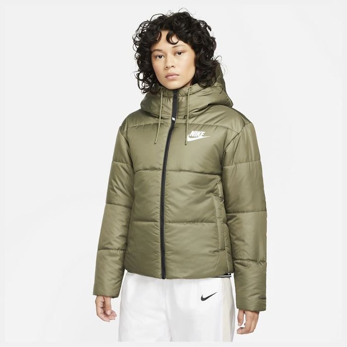 NIKE Therma-fit зелено яке
