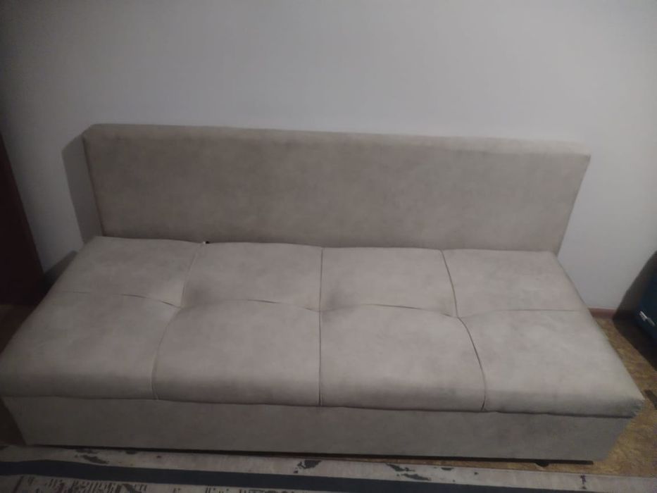 Продам диван 15К