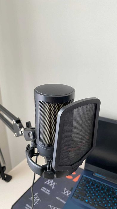 Микрофон Fifine A6T черный