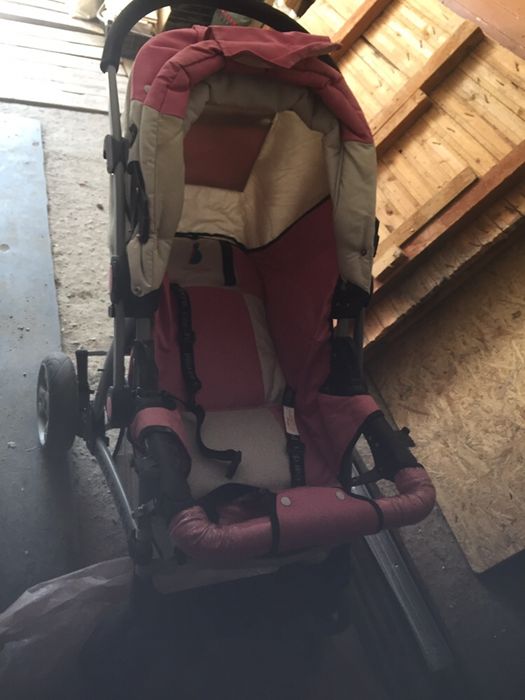Детская коляска в отличном состоянии