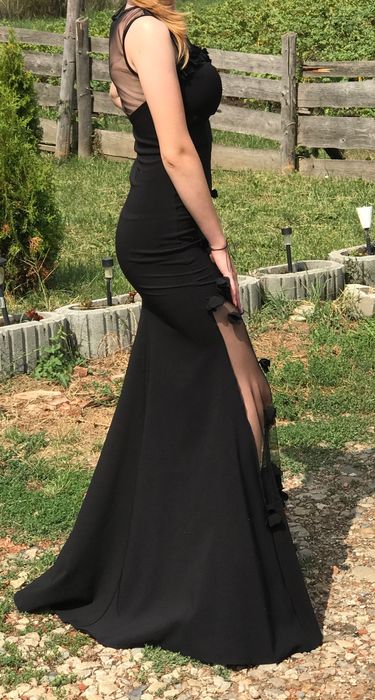 Vând rochițe în stare bună