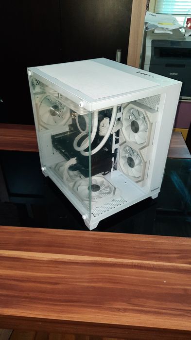 RTX 2060 12GB / i3-13100F / 16GB RAM / 512GB NVMe + 240GB SSD / Водно охлаждане / Геймърски компютър/ aRGB регулируеми вентилатори + дистанционно.