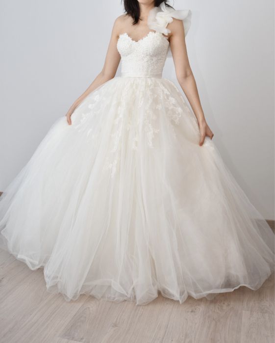 Rochie de mireasa Natalia Vasiliev, marime 34-36