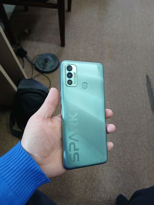 Tecno spark 7 idyal holatda