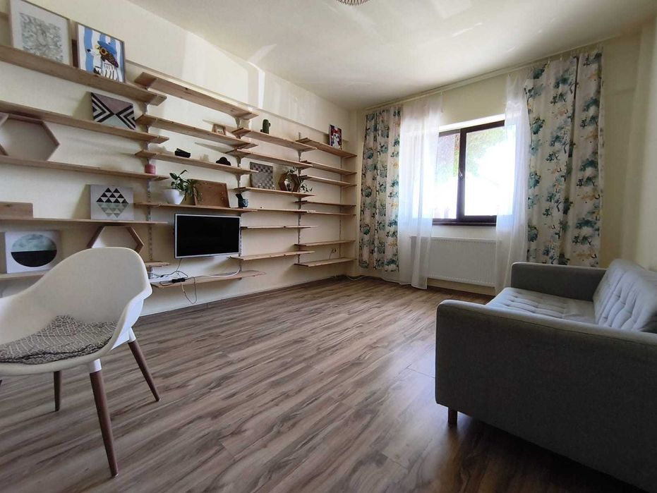 Apartament  cu doua camere decomandat 58mp bloc nou 2015 capat Cug Valea Adanca-Capitol