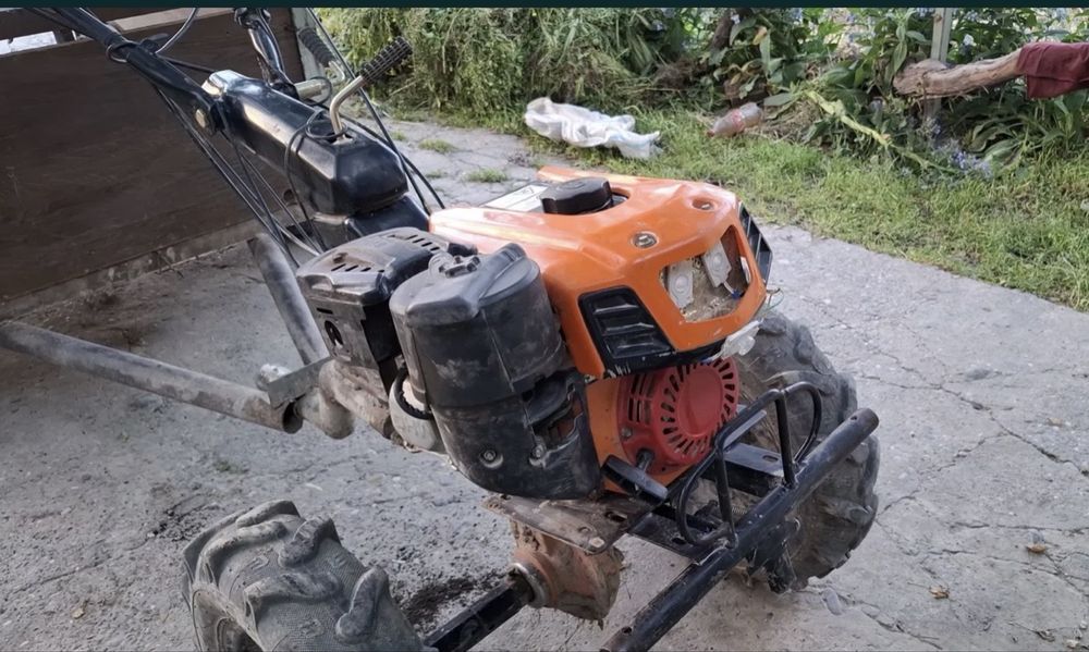 Moto cultivator 7.9