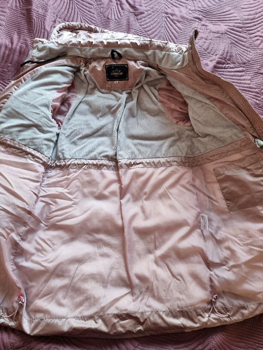 Зимняя куртка на девочку