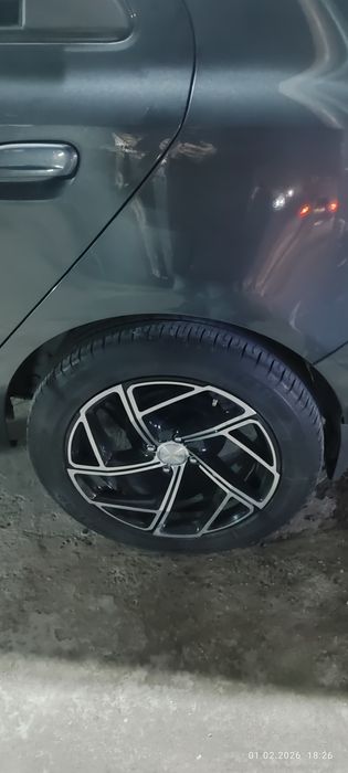 Bentliy diska balo'n R17 kimga qiziq bulsa aloqaga chiqsin