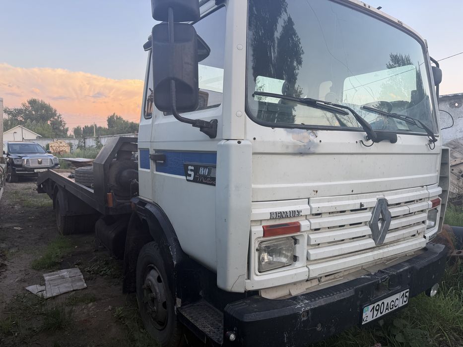 Продам эвакуатор