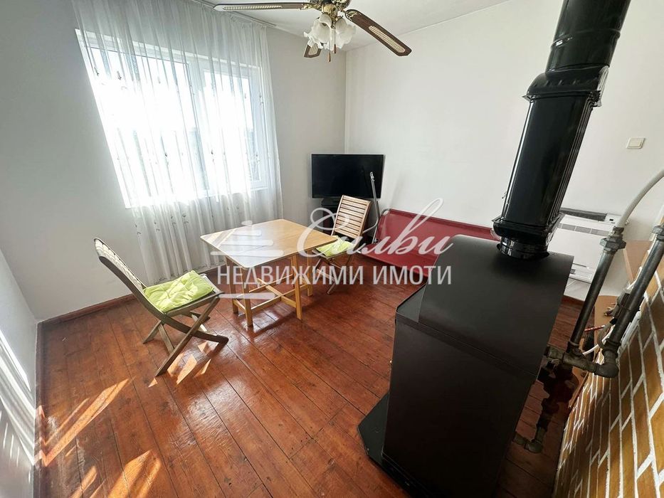 Продава се Етаж от къща в Търговище, Център - 96 кв.м за 1094 €/кв.м - Снимка #1