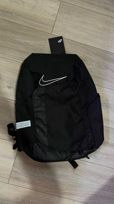 Продам рюкзак Nike Elite