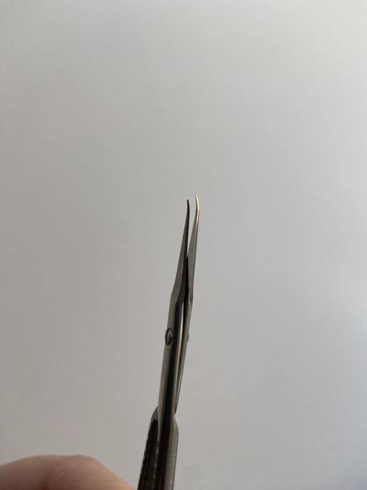 Ножница для маникюра Staleks