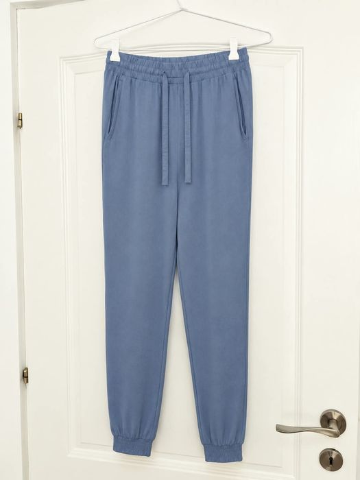 Lot pantaloni impecabili