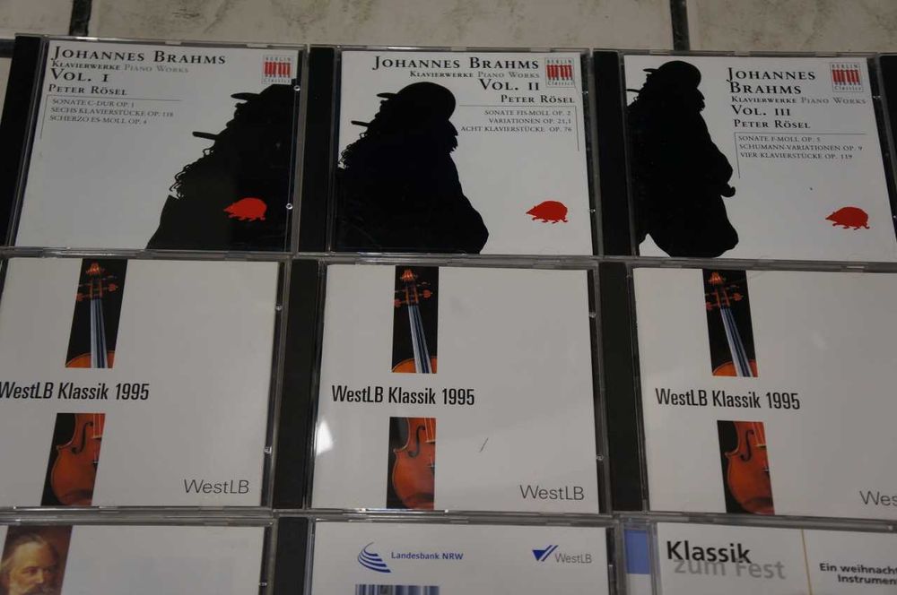 Оригинални компакт дискове класическа музика