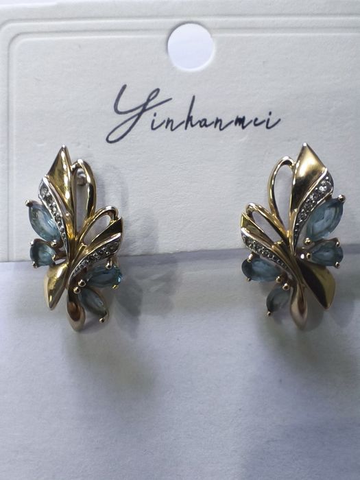 Продам золотые серьги 585пробы