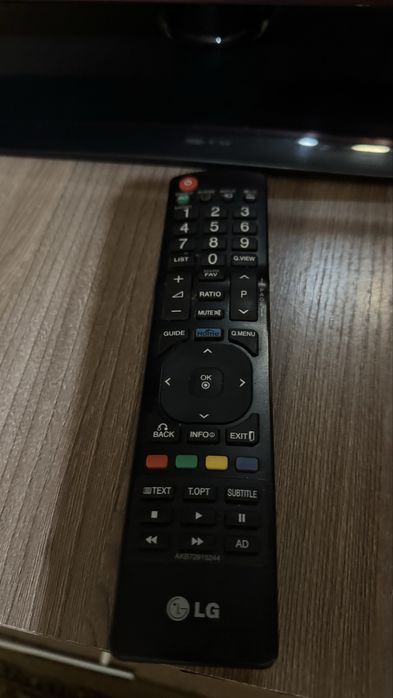 Продам телевизор LG