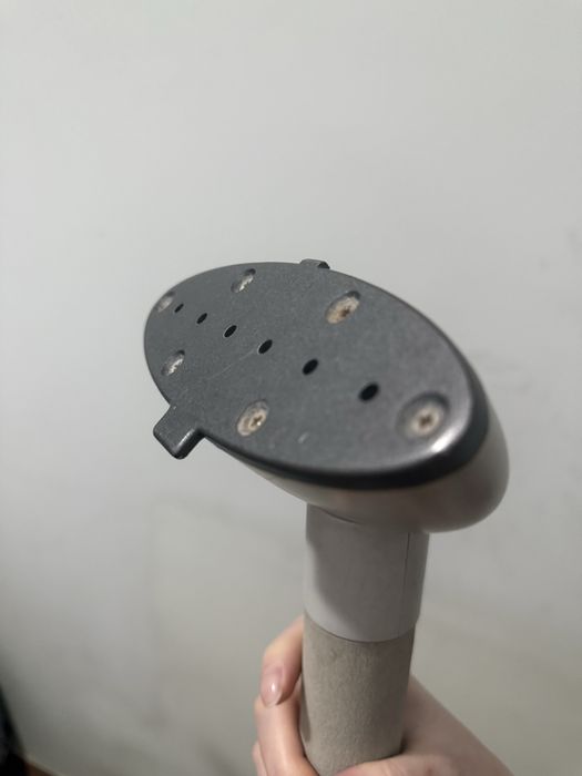 Паровой утюг в хорошем состоянии