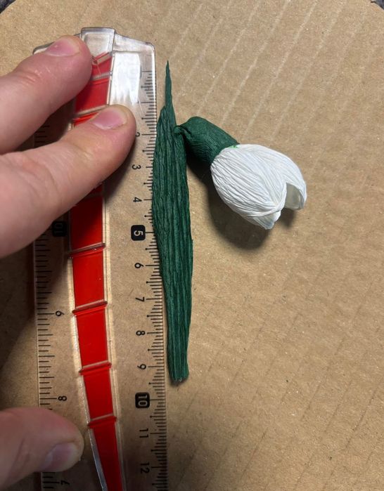 Кокичета и минзухари  от креп хартия