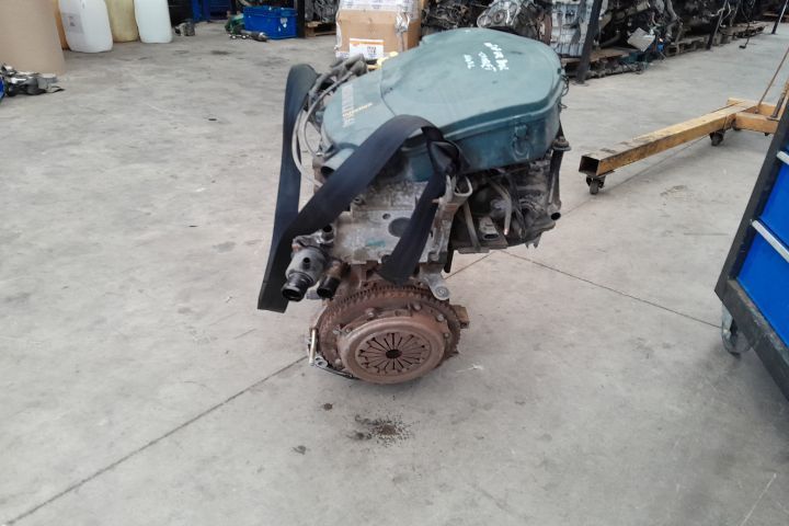 Motor fara anexe 1.4 MPI Dacia Logan 1 [2004 - 2008] Sedan 1.4 MT (75