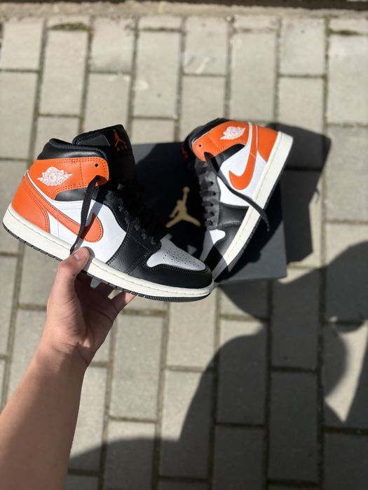 jordan 1 mid original