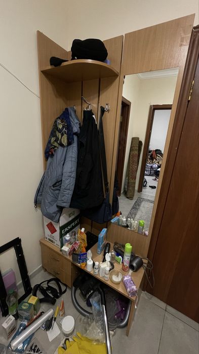 прихожая продается срочно