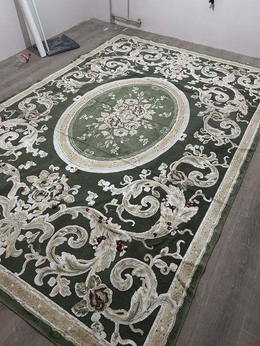 Продам ковер в хорошем состоянии , есть торг