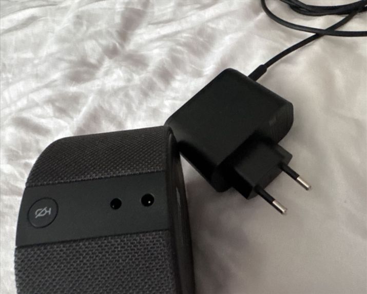 ! Оригинал на Алису - блок питания Зарядка