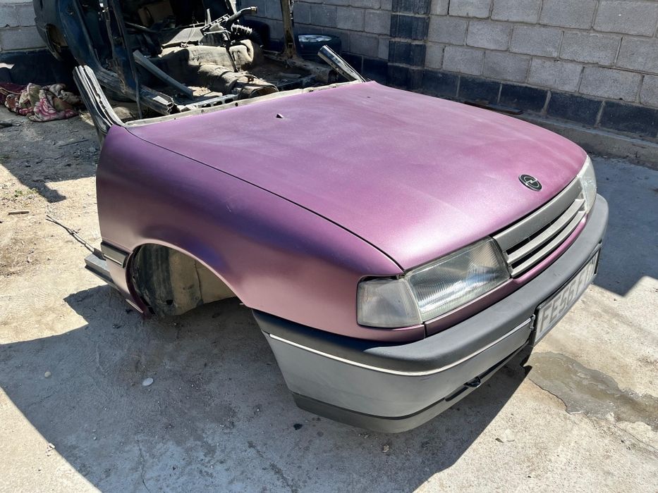 Опель вектра А морда, ноускат, фар, бампер